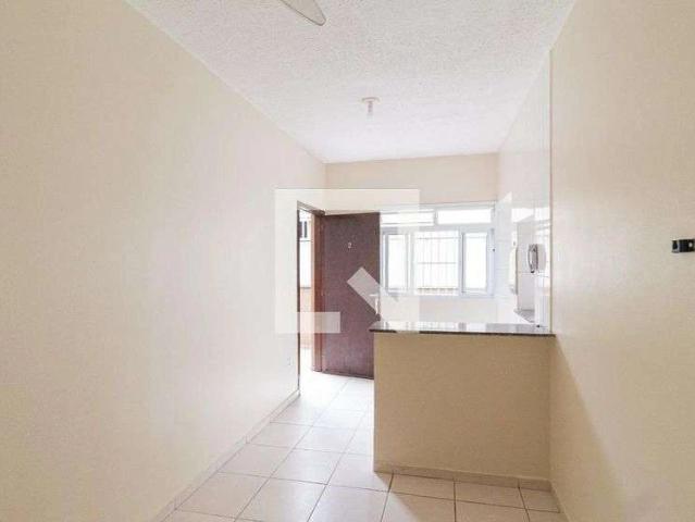 Apartamento aluguel em Vila Silva Ribeiro, Carapicuíba
