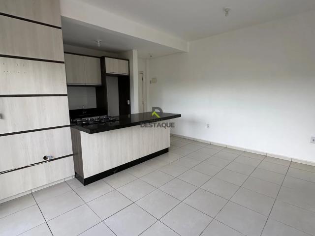 Apartamento aluguel em Cascavel, Região Geográfica Intermediária de Cascavel