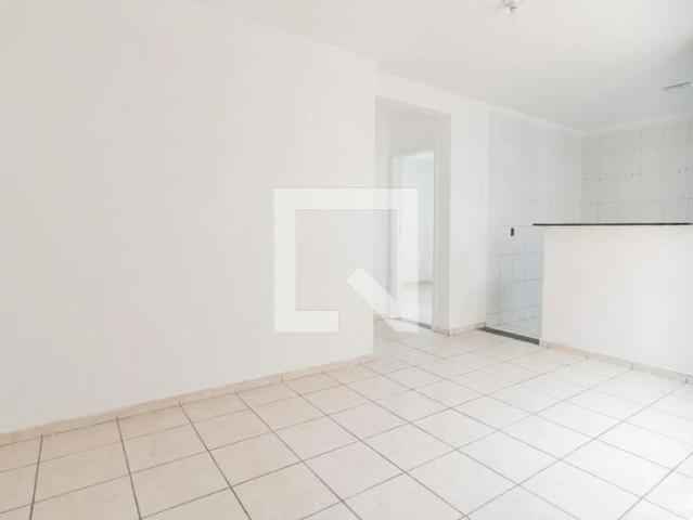 Apartamento aluguel em Áreas Industriais Contagem I, Contagem