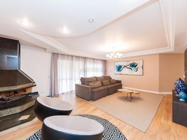 Apartamento aluguel em Água Verde, Curitiba