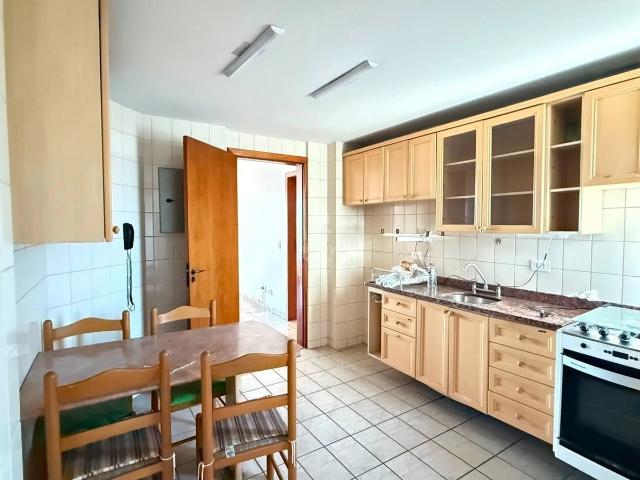 Apartamento aluguel em Campina do Siqueira, Curitiba