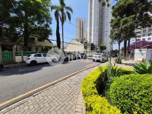 Apartamento aluguel em Cristo Rei, Curitiba