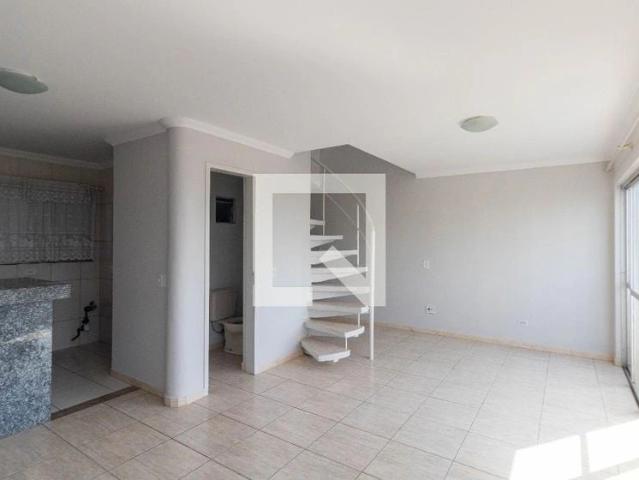 Apartamento aluguel em Cristo Rei, Curitiba