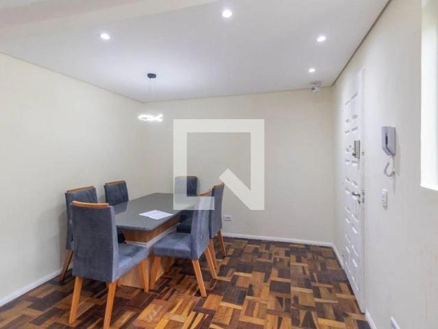 Apartamento aluguel em Cristo Rei, Curitiba