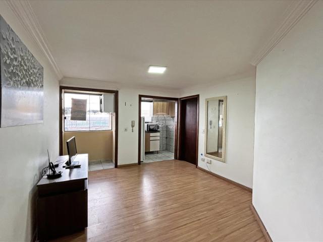 Apartamento aluguel em Novo Mundo, Curitiba