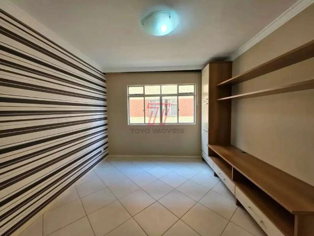 Apartamento aluguel em Novo Mundo, Curitiba
