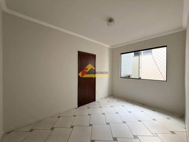 Apartamento aluguel em Divinópolis, Região Geográfica Intermediária de Divinópolis