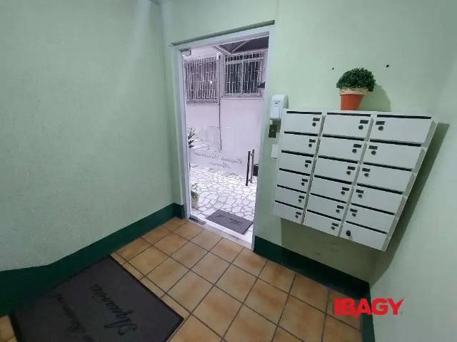 Apartamento aluguel em Região Geográfica Imediata de Florianópolis, Desterro