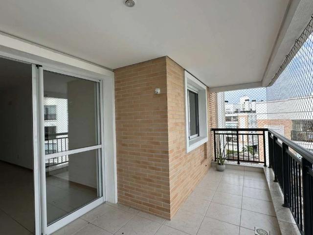 Apartamento aluguel em Abraão, Florianópolis
