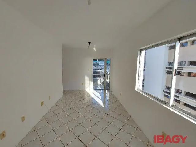 Apartamento aluguel em Região Geográfica Imediata de Florianópolis, Desterro