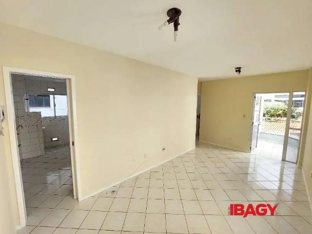 Apartamento aluguel em Região Geográfica Imediata de Florianópolis, Desterro