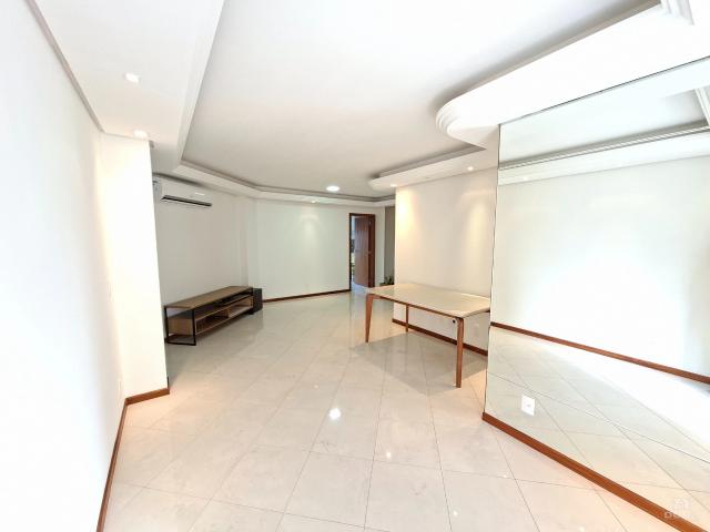 Apartamento aluguel em Região Geográfica Imediata de Florianópolis, Desterro