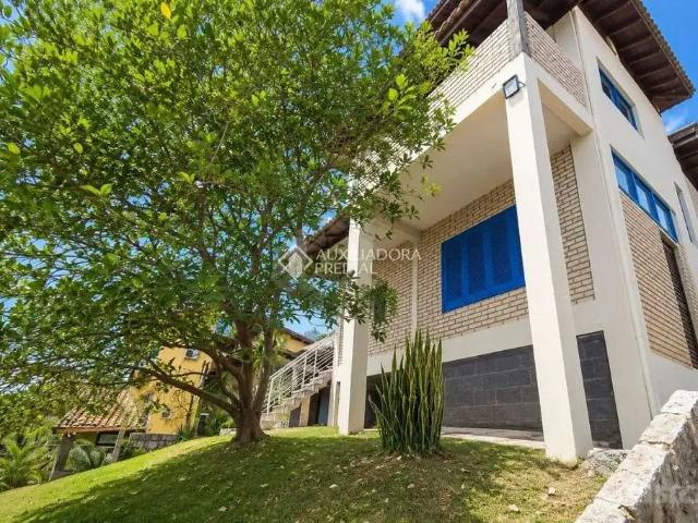 Apartamento aluguel em Região Geográfica Imediata de Florianópolis, Desterro