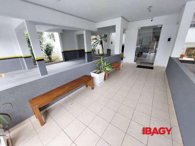 Apartamento aluguel em Região Geográfica Imediata de Florianópolis, Desterro