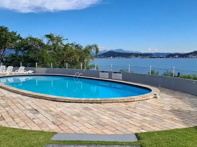 Apartamento aluguel em Região Geográfica Imediata de Florianópolis, Desterro