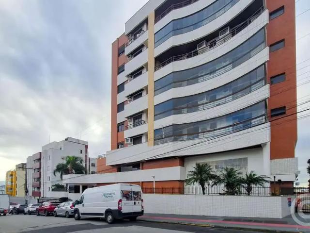 Apartamento aluguel em Região Geográfica Imediata de Florianópolis, Desterro