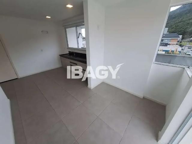 Apartamento aluguel em Cachoeira do Bom Jesus Leste, Florianópolis