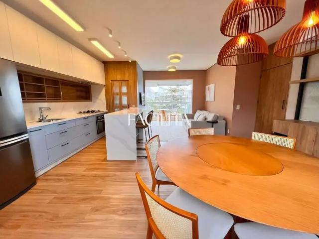 Apartamento aluguel em Região Geográfica Imediata de Florianópolis, Desterro