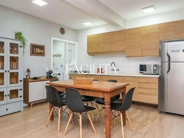 Apartamento aluguel em Região Geográfica Imediata de Florianópolis, Desterro