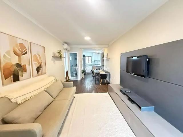 Apartamento aluguel em Região Geográfica Imediata de Florianópolis, Desterro