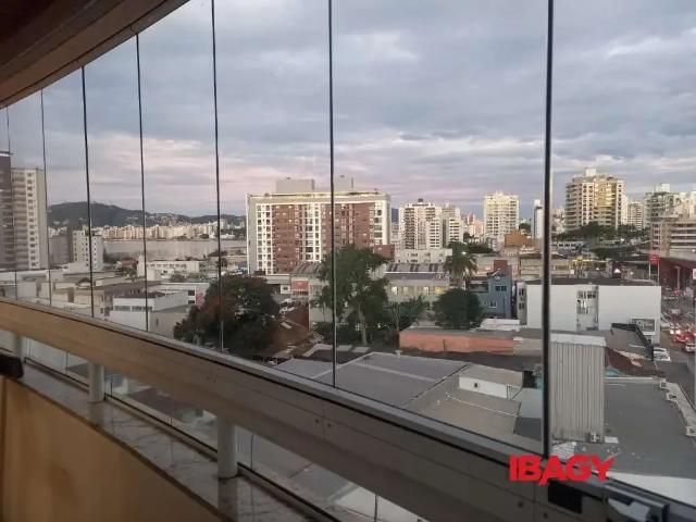 Apartamento aluguel em Região Geográfica Imediata de Florianópolis, Desterro