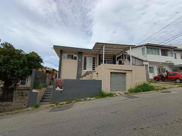 Apartamento aluguel em Capoeiras Leste, Florianópolis