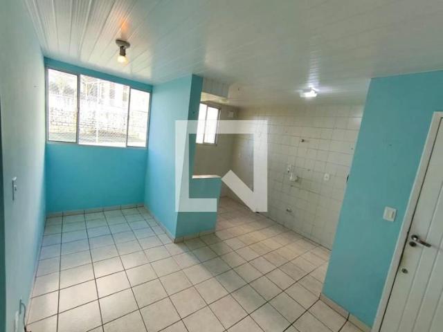Apartamento aluguel em Capoeiras Leste, Florianópolis