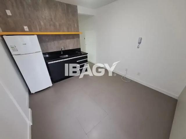Apartamento aluguel em Região Geográfica Imediata de Florianópolis, Desterro