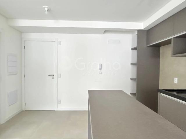 Apartamento aluguel em Morro da Cruz, Florianópolis