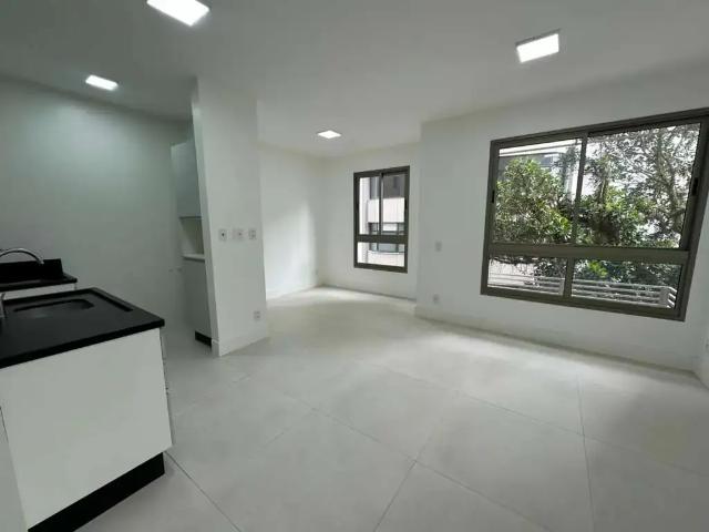 Apartamento aluguel em Região Geográfica Imediata de Florianópolis, Desterro