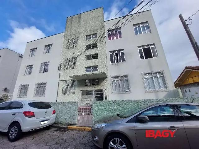 Apartamento aluguel em Região Geográfica Imediata de Florianópolis, Desterro