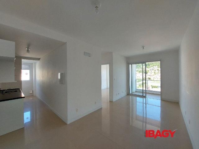 Apartamento aluguel em Morro da Cruz, Florianópolis