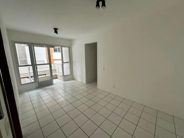 Apartamento aluguel em Região Geográfica Imediata de Florianópolis, Desterro