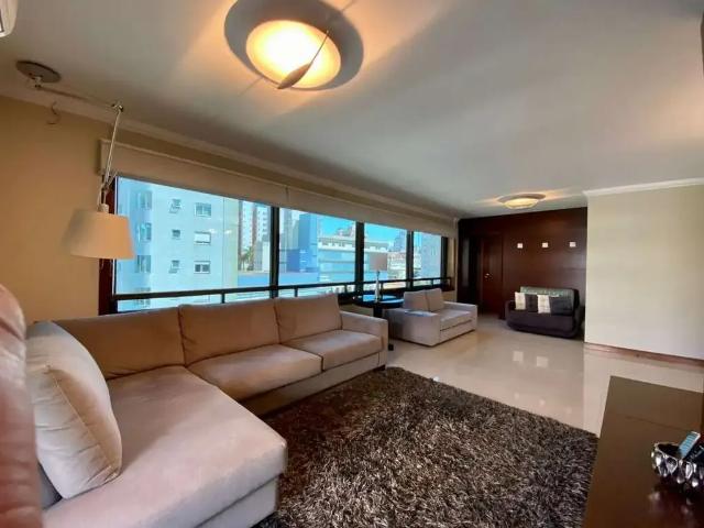 Apartamento aluguel em Região Geográfica Imediata de Florianópolis, Desterro