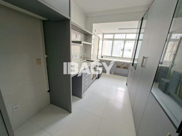 Apartamento aluguel em Centro, Florianópolis