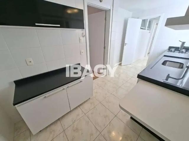 Apartamento aluguel em Região Geográfica Imediata de Florianópolis, Desterro