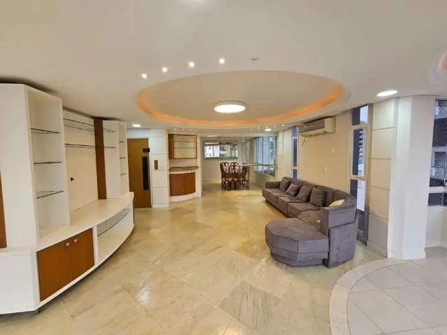 Apartamento aluguel em Região Geográfica Imediata de Florianópolis, Desterro