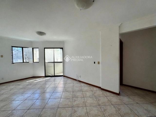 Apartamento aluguel em Centro, Florianópolis