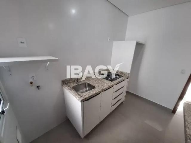 Apartamento aluguel em Coqueiros, Florianópolis