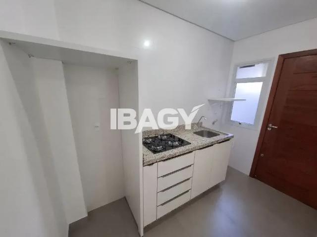 Apartamento aluguel em Coqueiros, Florianópolis