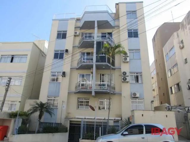 Apartamento aluguel em Região Geográfica Imediata de Florianópolis, Desterro