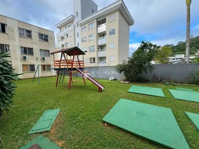Apartamento aluguel em Córrego Grande, Florianópolis