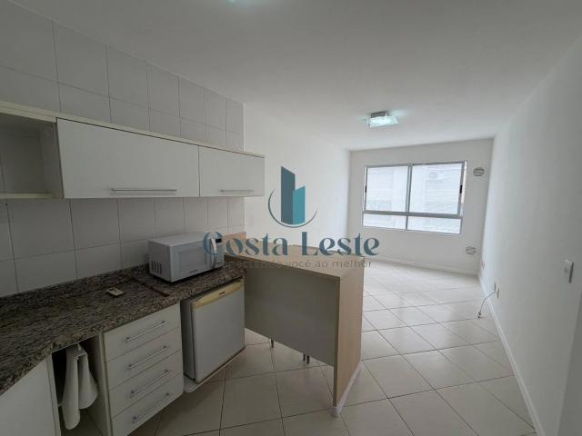 Apartamento aluguel em Região Geográfica Imediata de Florianópolis, Desterro