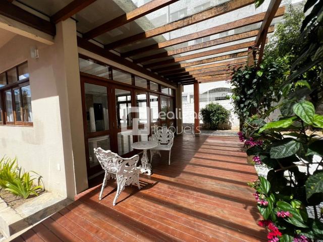 Apartamento aluguel em Jardim Guarani, Florianópolis