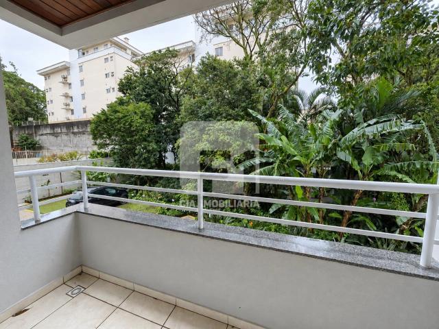 Apartamento aluguel em Córrego Grande, Florianópolis