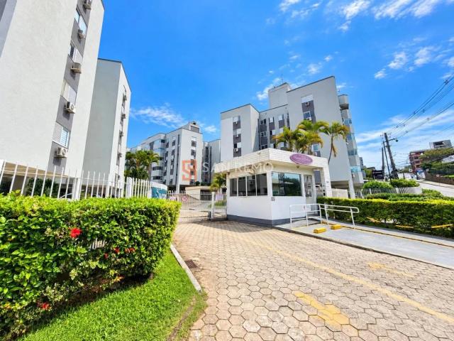 Apartamento aluguel em Jardim Guarani, Florianópolis