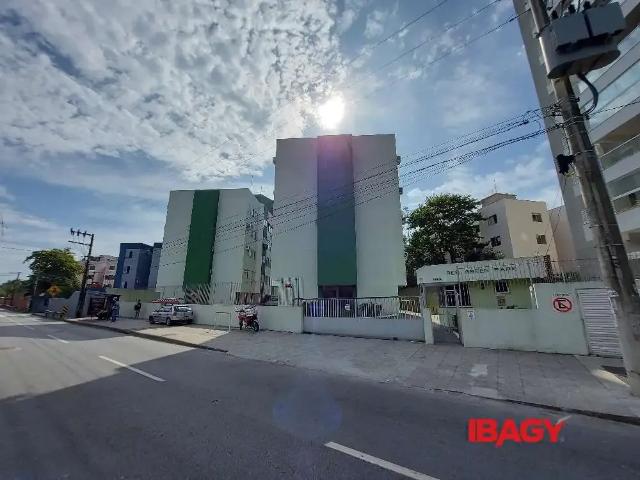 Apartamento aluguel em Região Geográfica Imediata de Florianópolis, Desterro