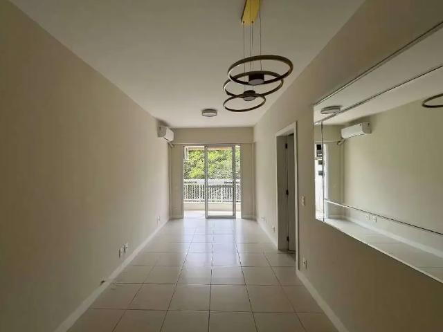 Apartamento aluguel em Região Geográfica Imediata de Florianópolis, Desterro