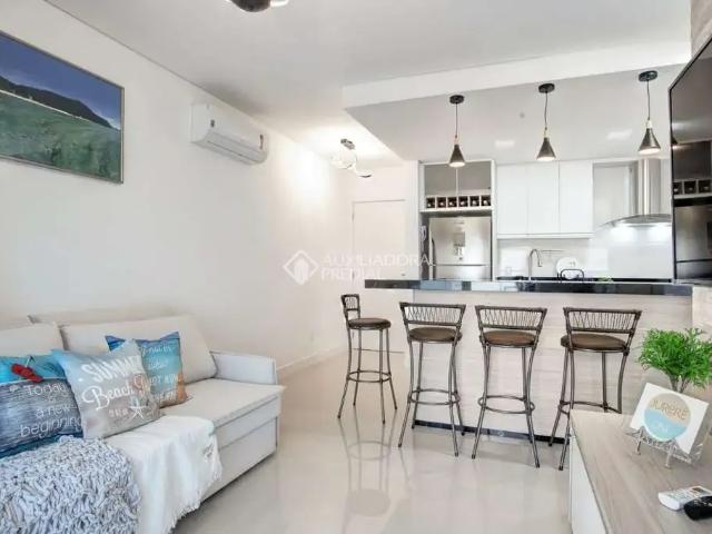Apartamento aluguel em Região Geográfica Imediata de Florianópolis, Desterro