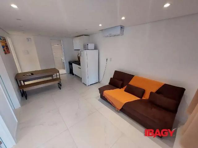 Apartamento aluguel em Região Geográfica Imediata de Florianópolis, Desterro